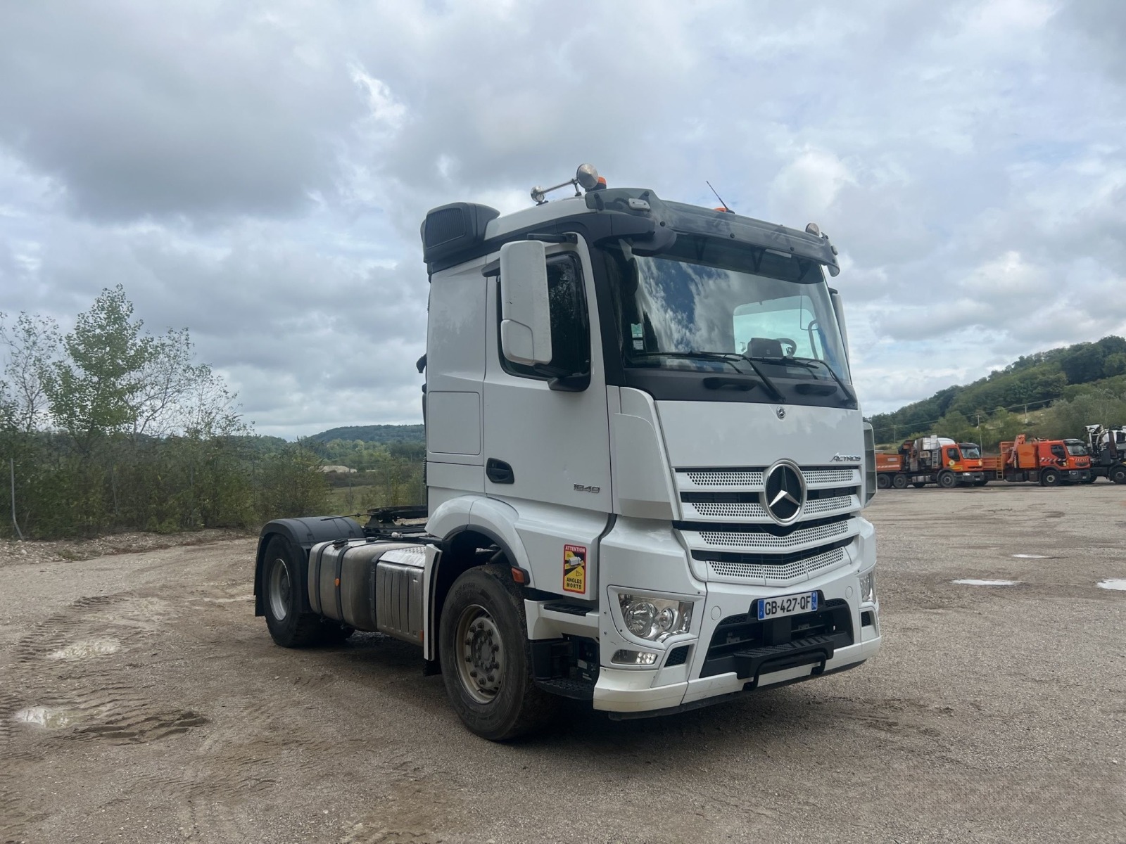 Mercedes Actros 1848 vue 1