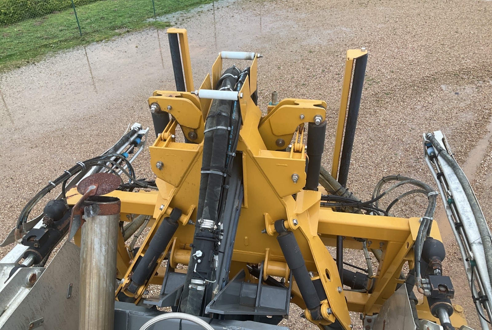 Challenger RoGator G655B vue 1